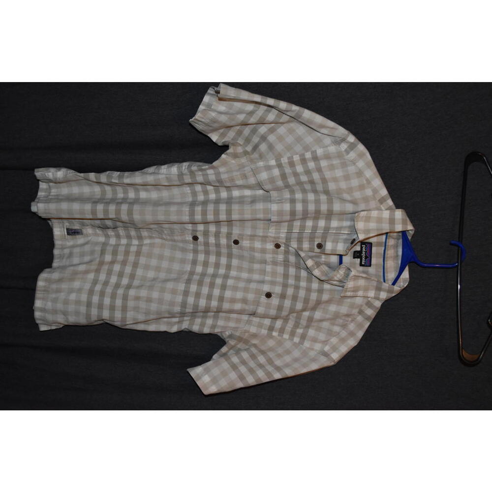 Patagonia Men's M Button Down Short Sleeve Checkered Shirt